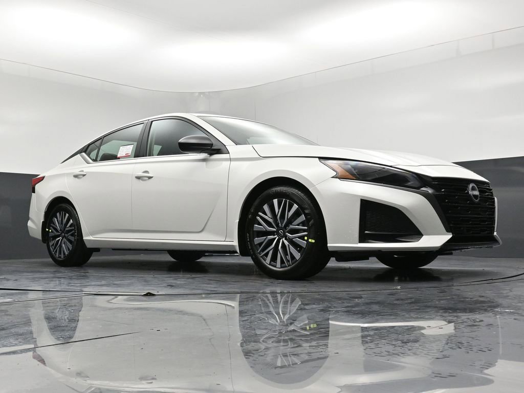 New 2026 Nissan Altima 2.5 SV image 27