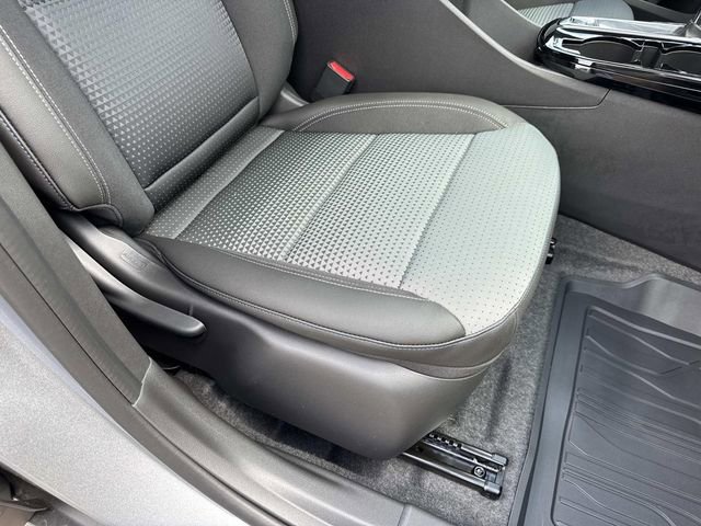 New 2026 Chevrolet Trax LT w/ Driver Confidence Package FWD image 13