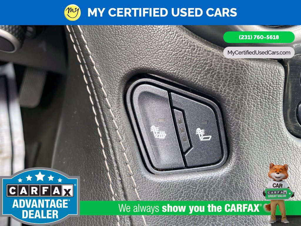 Used 2018 Chevrolet Tahoe LT w/ Luxury Package AWD/4WD image 33