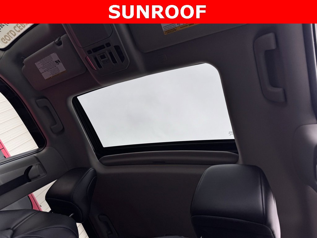 Certified 2021 Toyota Highlander XLE image 5