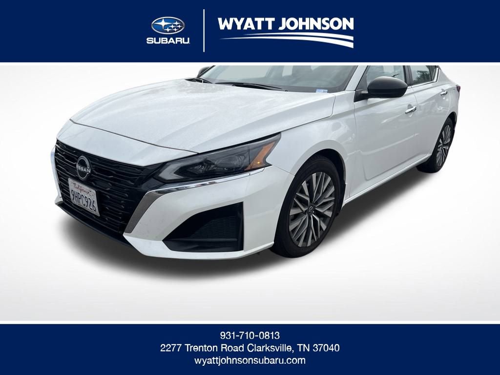 Used 2024 Nissan Altima 2.5 SV