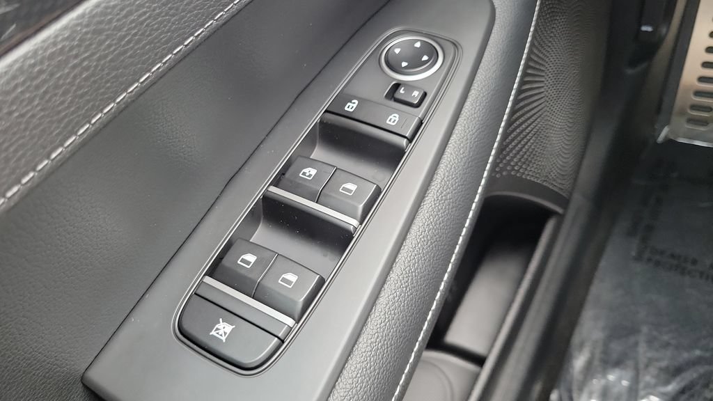 Used 2023 Kia Forte GT-Line FWD image 18