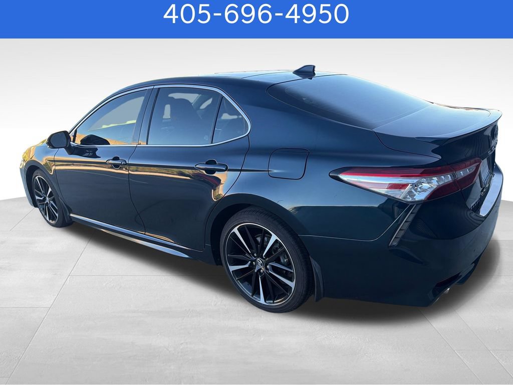 Used 2020 Toyota Camry XSE FWD image 3