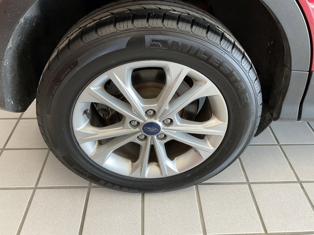 Used 2018 Ford Escape SE w/ SE Sync 3 Package image 6