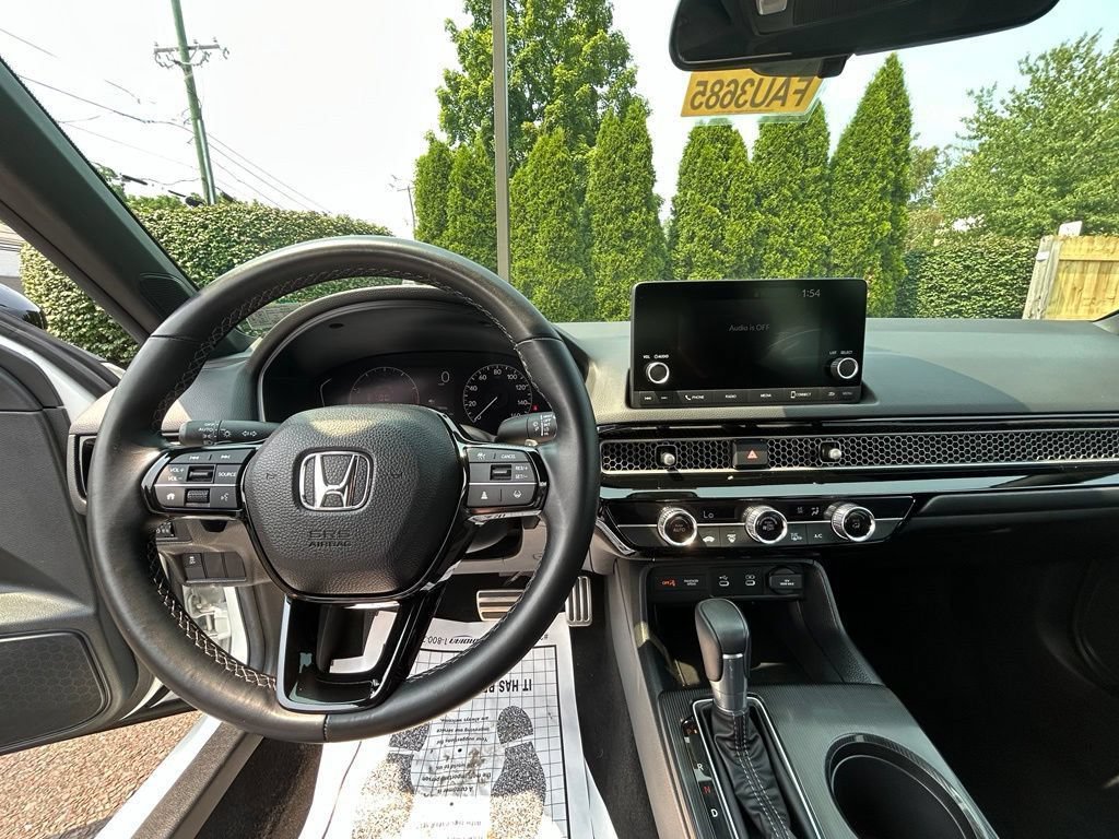 Used 2025 Honda Civic Sport image 24