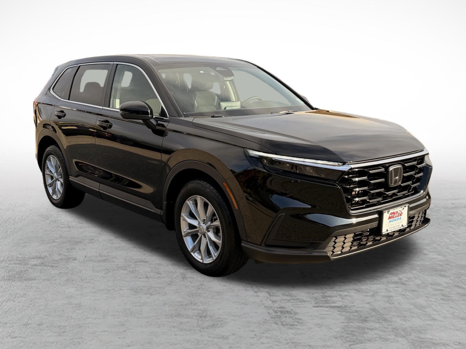 Used 2024 Honda CR-V EX image 3