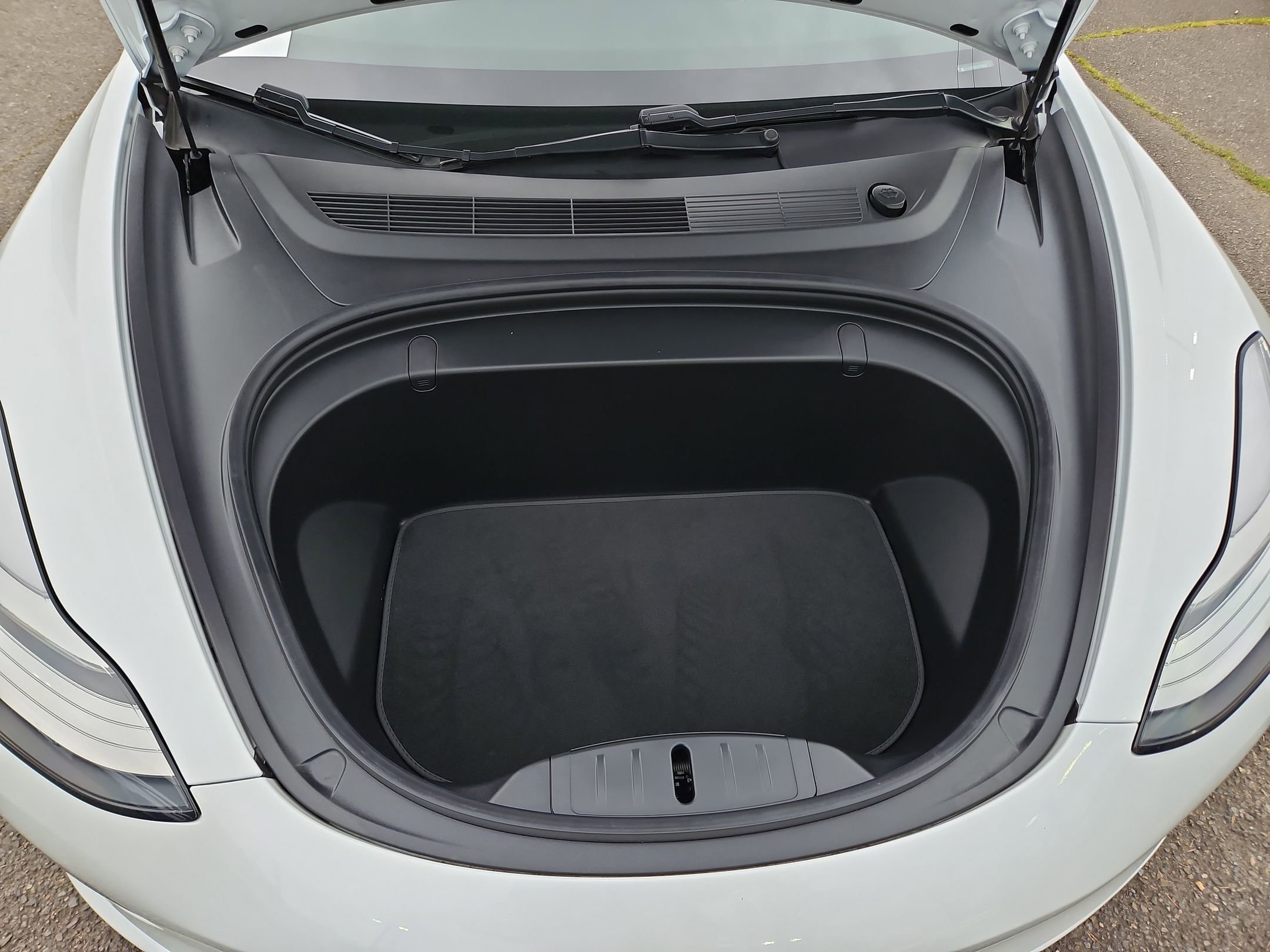 Used 2018 Tesla Model 3 Long Range image 31