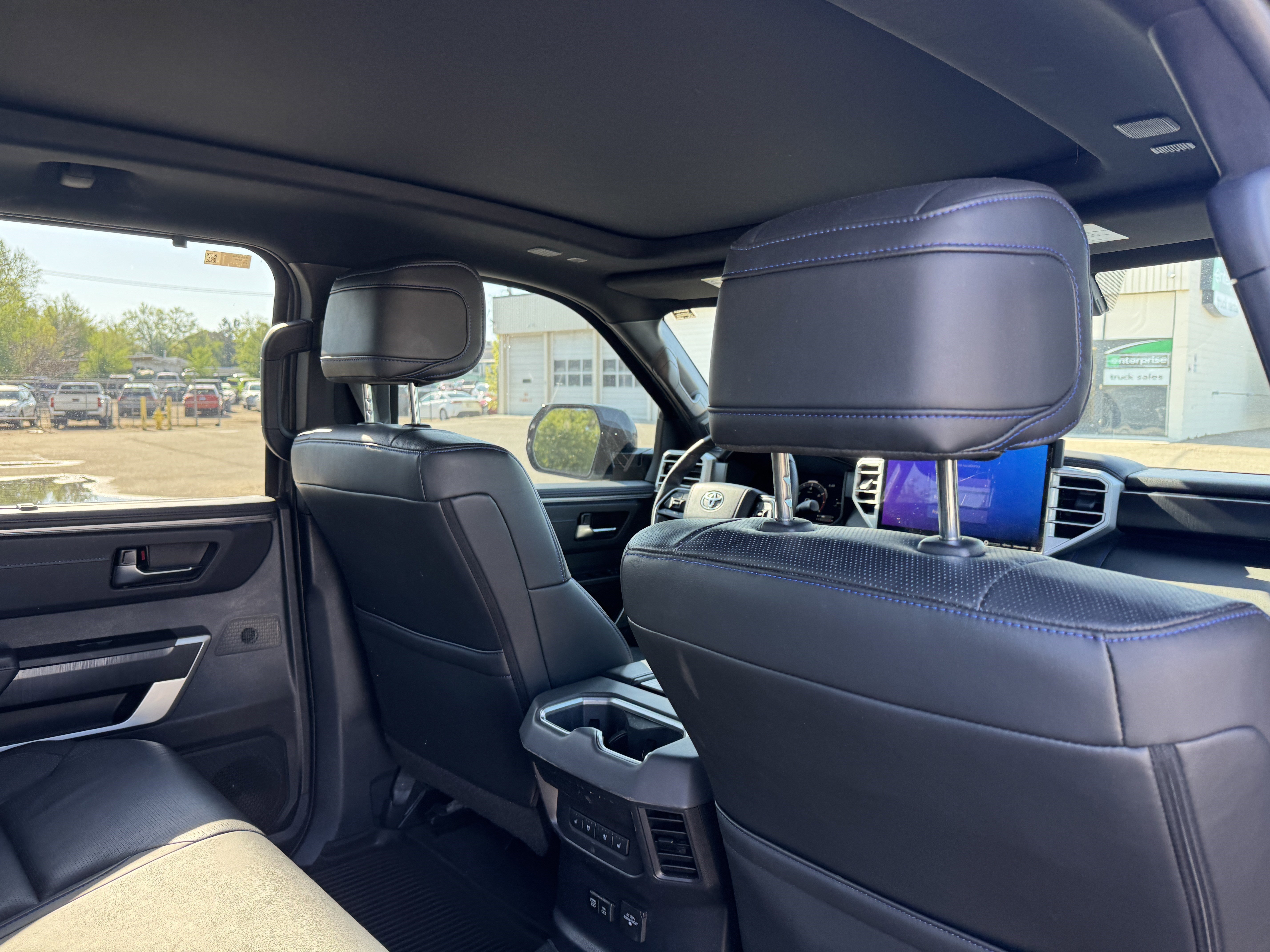 Used 2023 Toyota Tundra Platinum AWD/4WD image 18