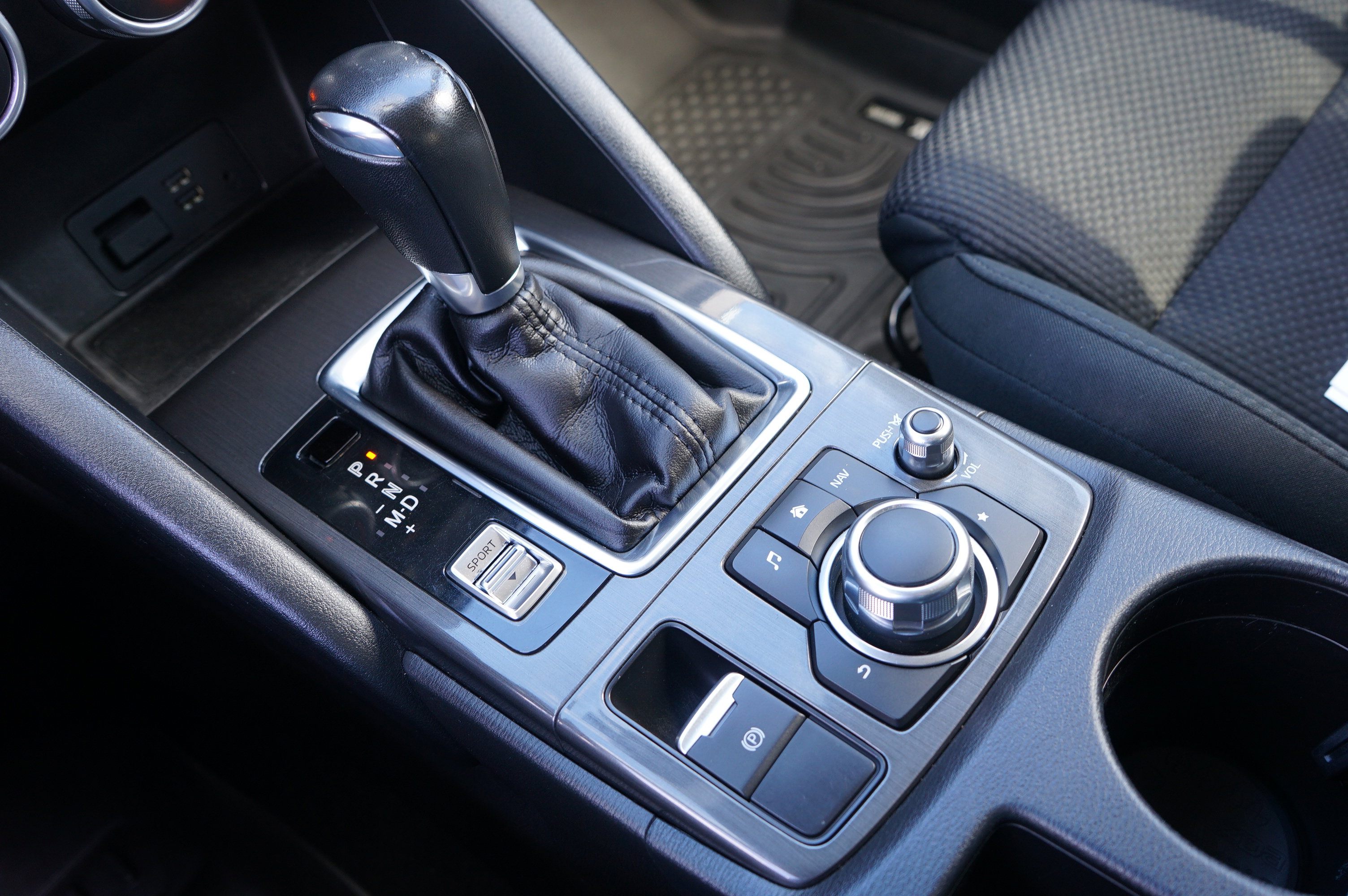 Used 2016 MAZDA CX-5 Touring image 25