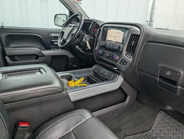 Used 2016 Chevrolet Silverado 1500 LTZ Z71 w/ LTZ Plus Package AWD/4WD image 30