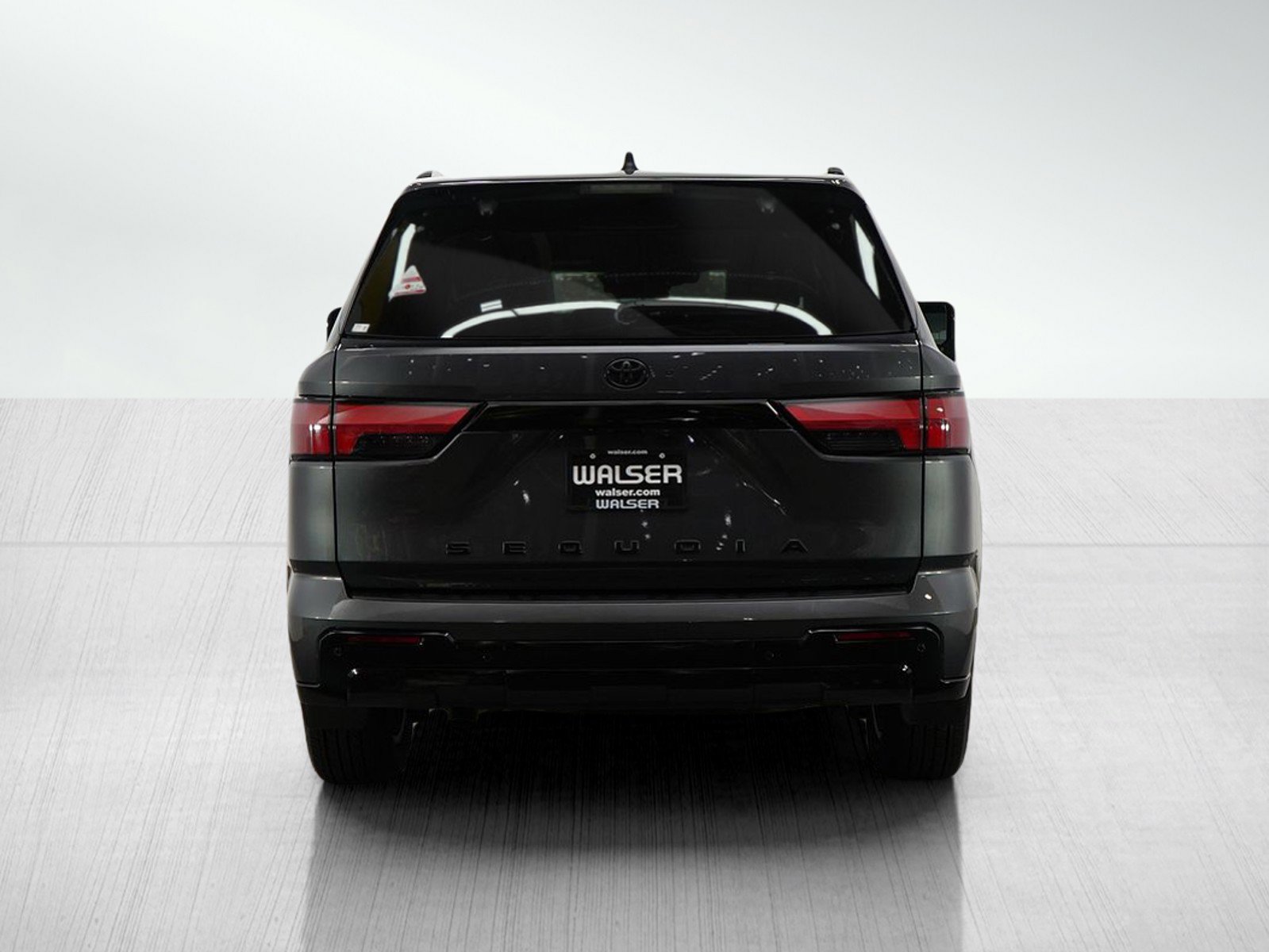 Used 2024 Toyota Sequoia Limited image 4