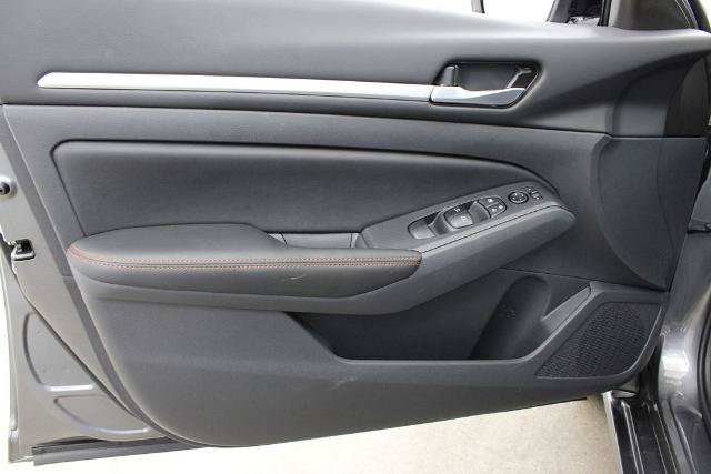 Certified 2026 Nissan Altima 2.5 SR FWD image 16