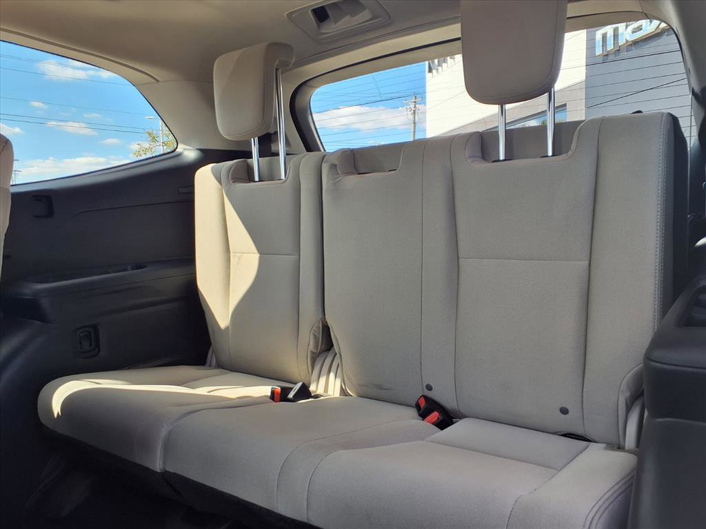 Used 2024 Subaru Ascent Premium w/ Convenience Package image 10