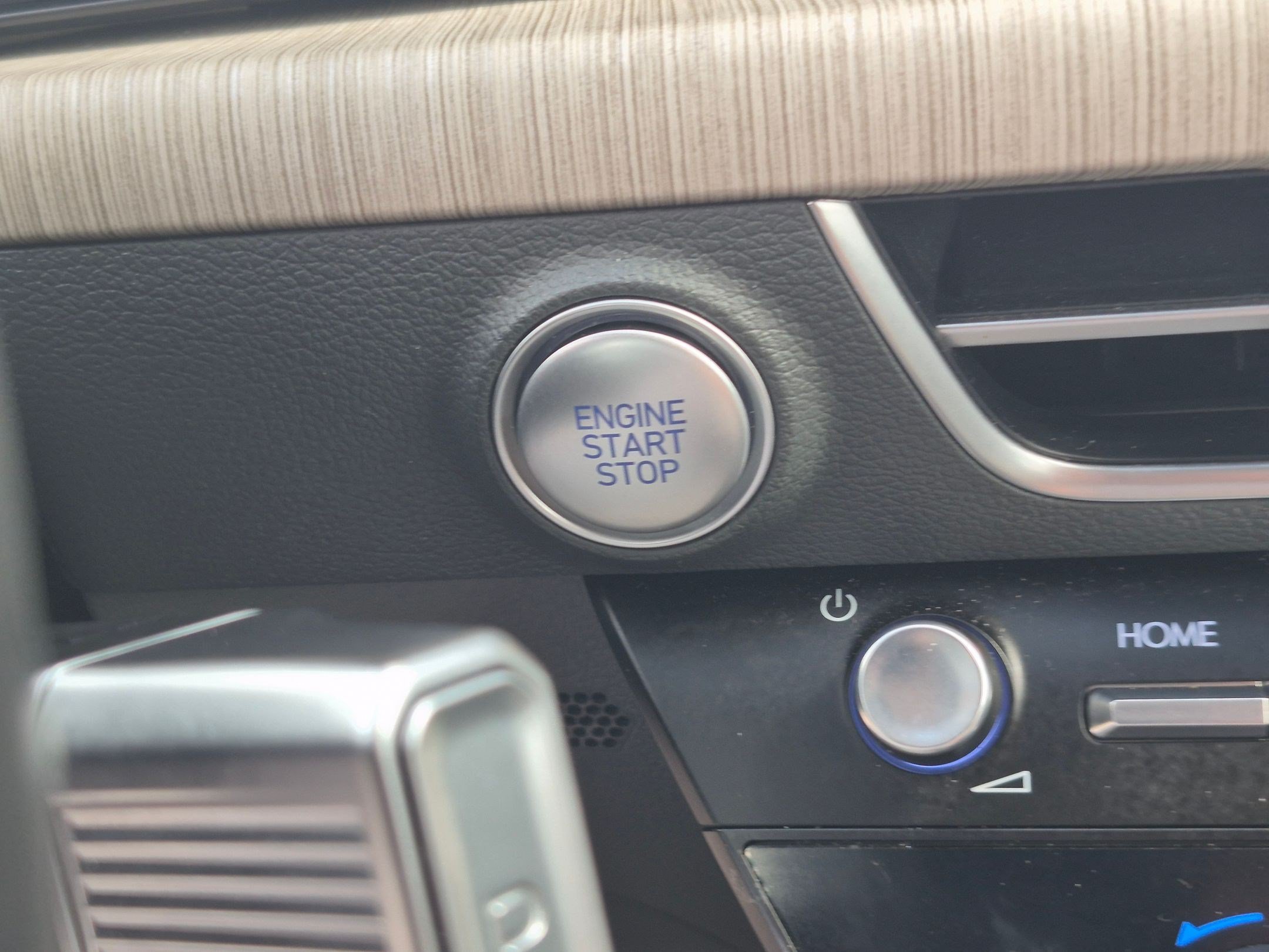 Certified 2025 Hyundai Sonata SEL FWD image 21