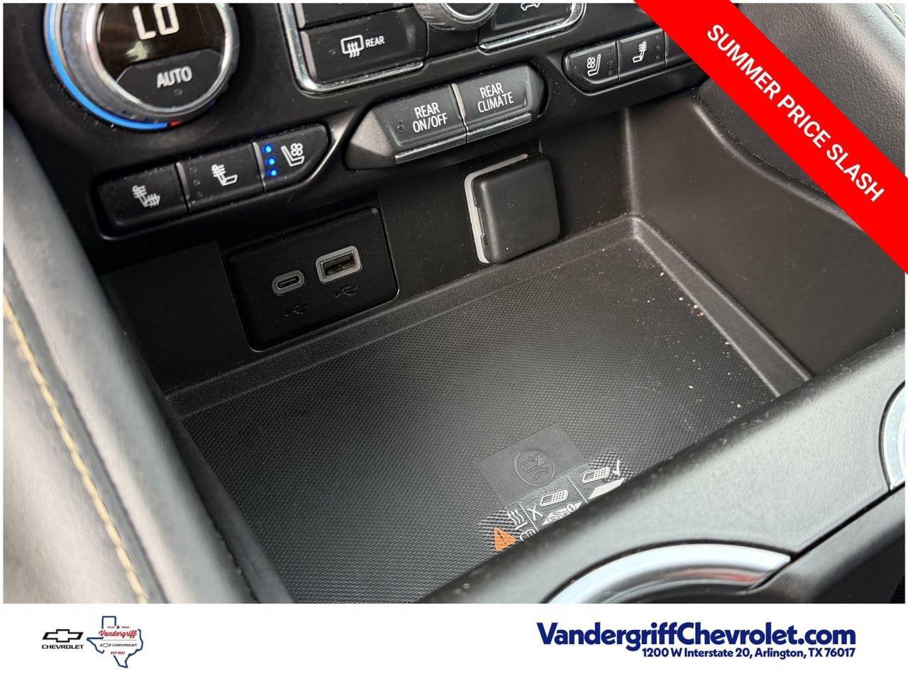 Certified 2024 Chevrolet Tahoe Premier AWD/4WD image 17