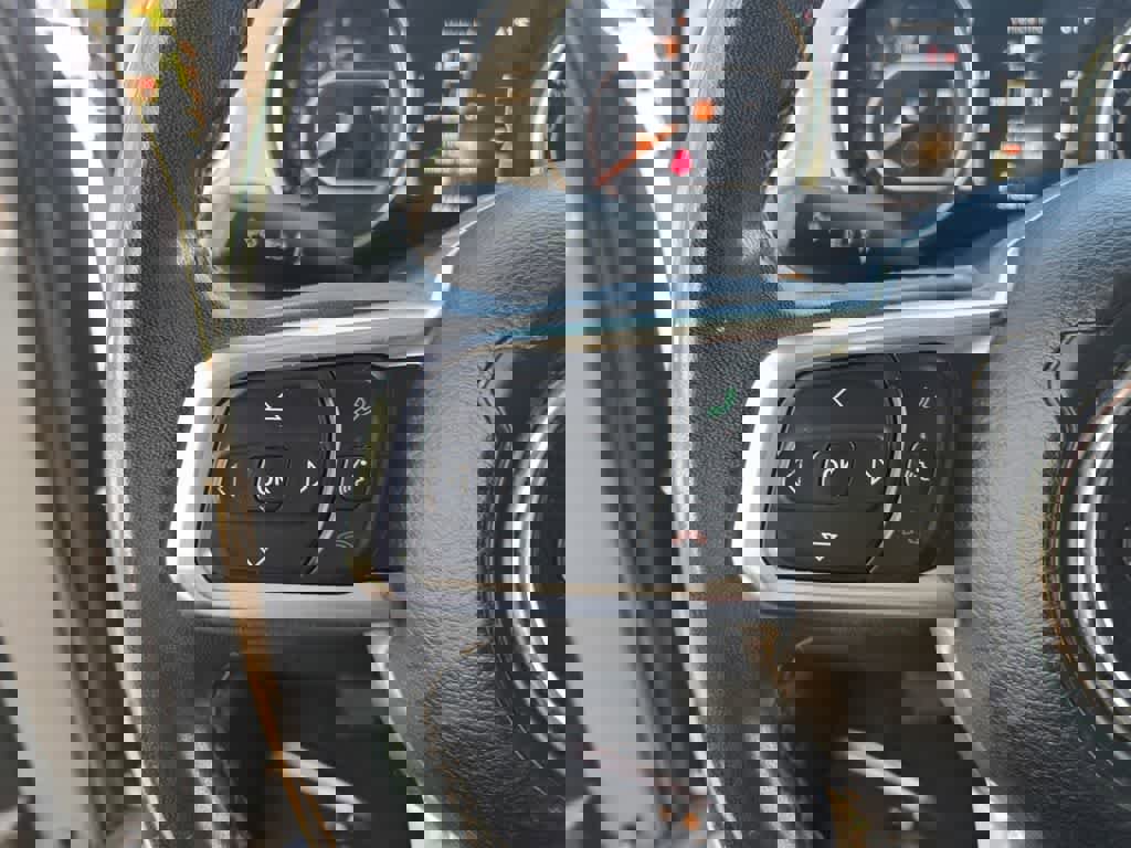 Used 2023 Jeep Gladiator Overland image 23