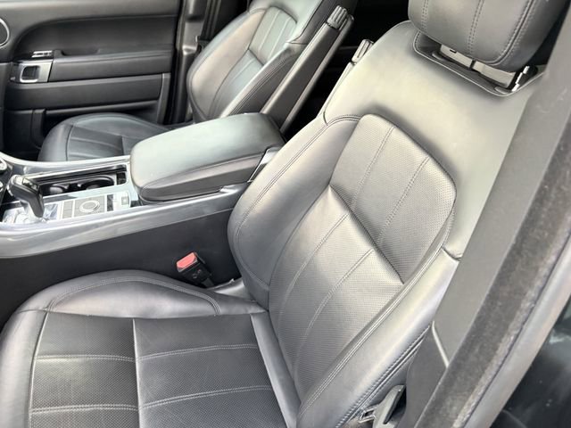 Used 2021 Land Rover Range Rover Sport HSE Dynamic image 9