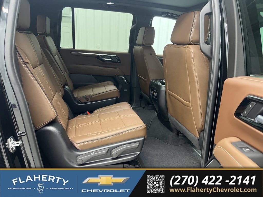 New 2026 Chevrolet Suburban High Country AWD/4WD image 13