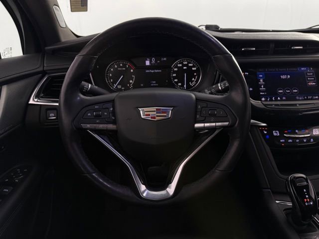 Used 2021 Cadillac XT6 Premium Luxury image 21