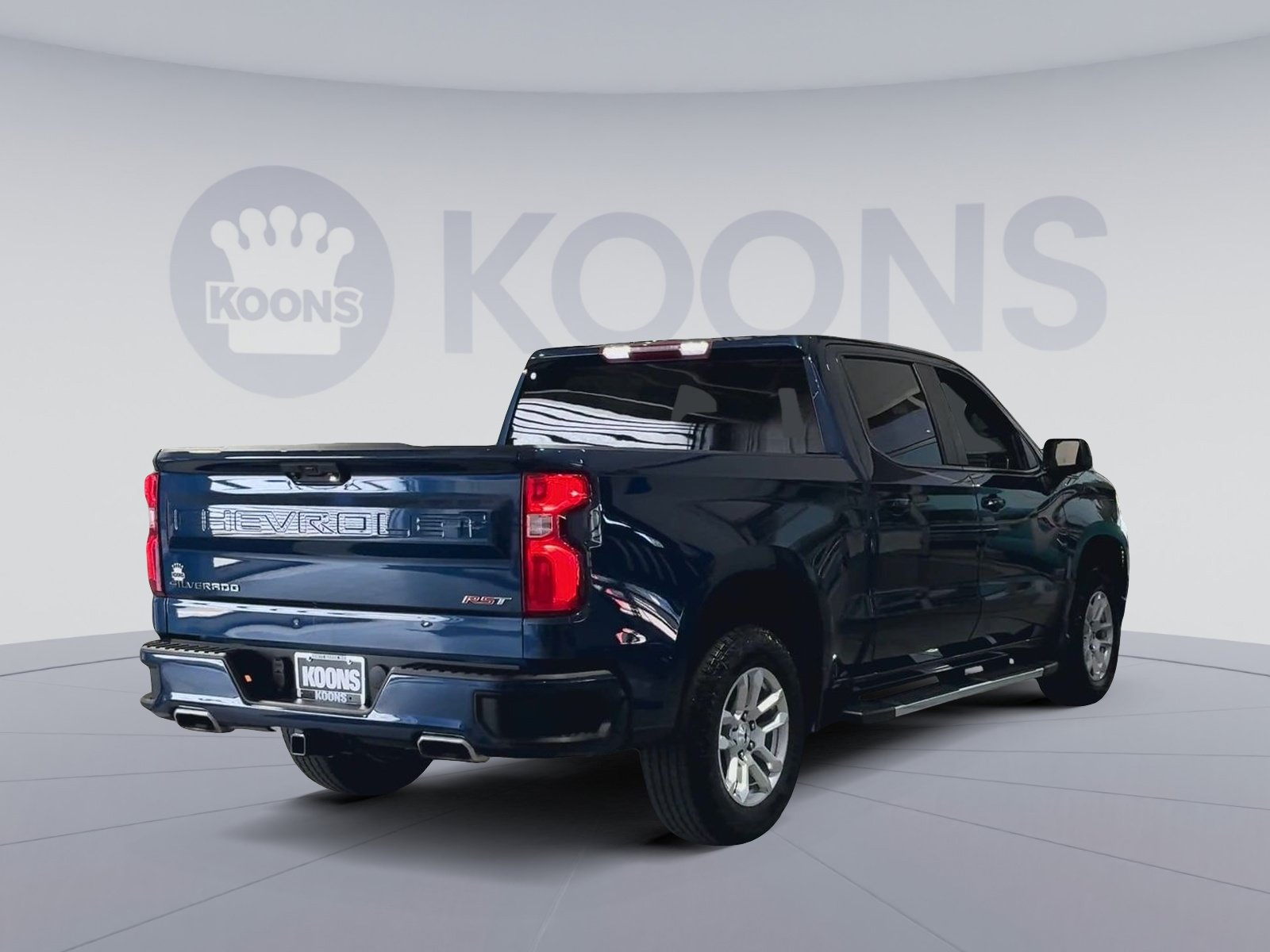 Used 2023 Chevrolet Silverado 1500 RST w/ Z71 Off-Road Package AWD/4WD image 11