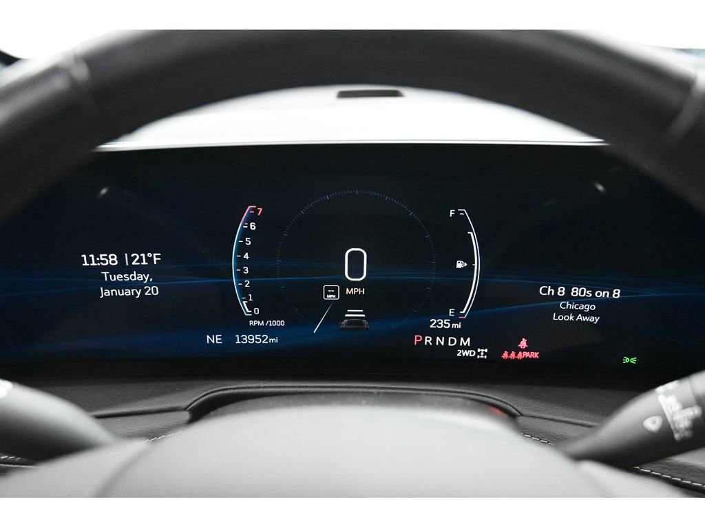 Used 2024 Cadillac XT4 Premium Luxury image 13