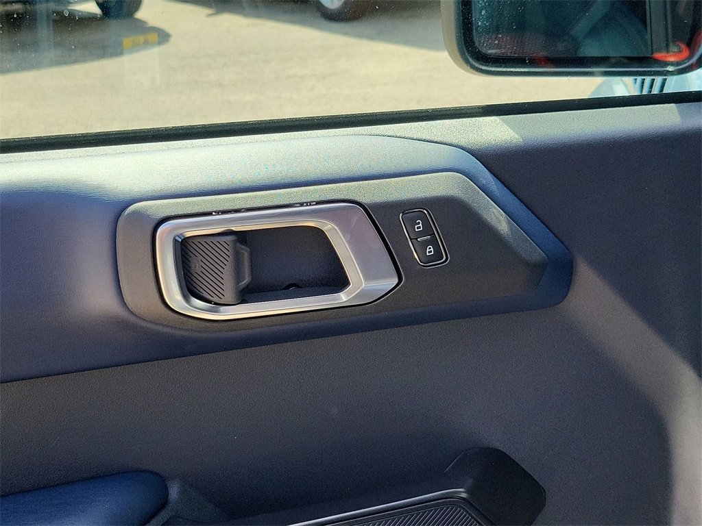 New 2025 Ford Bronco Raptor w/ Interior Carbon Fiber Pack image 15