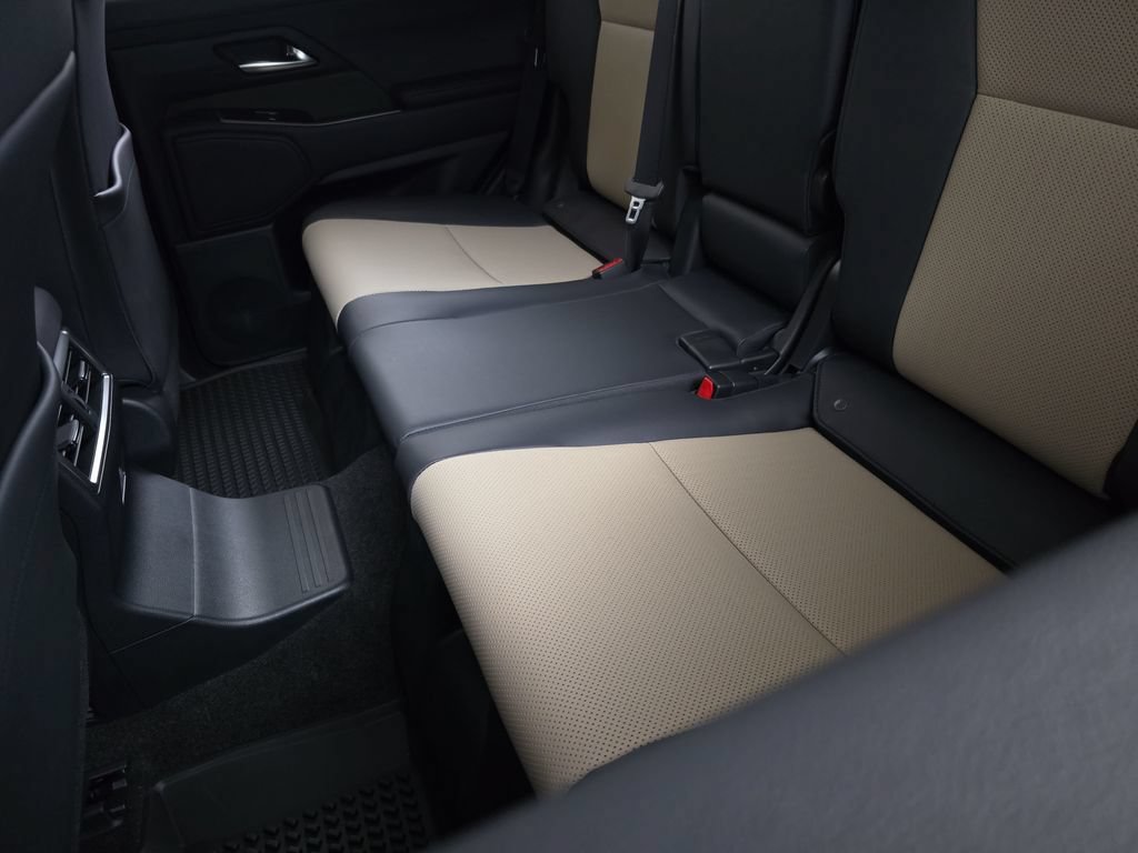 New 2026 Lexus GX 550 AWD/4WD image 13