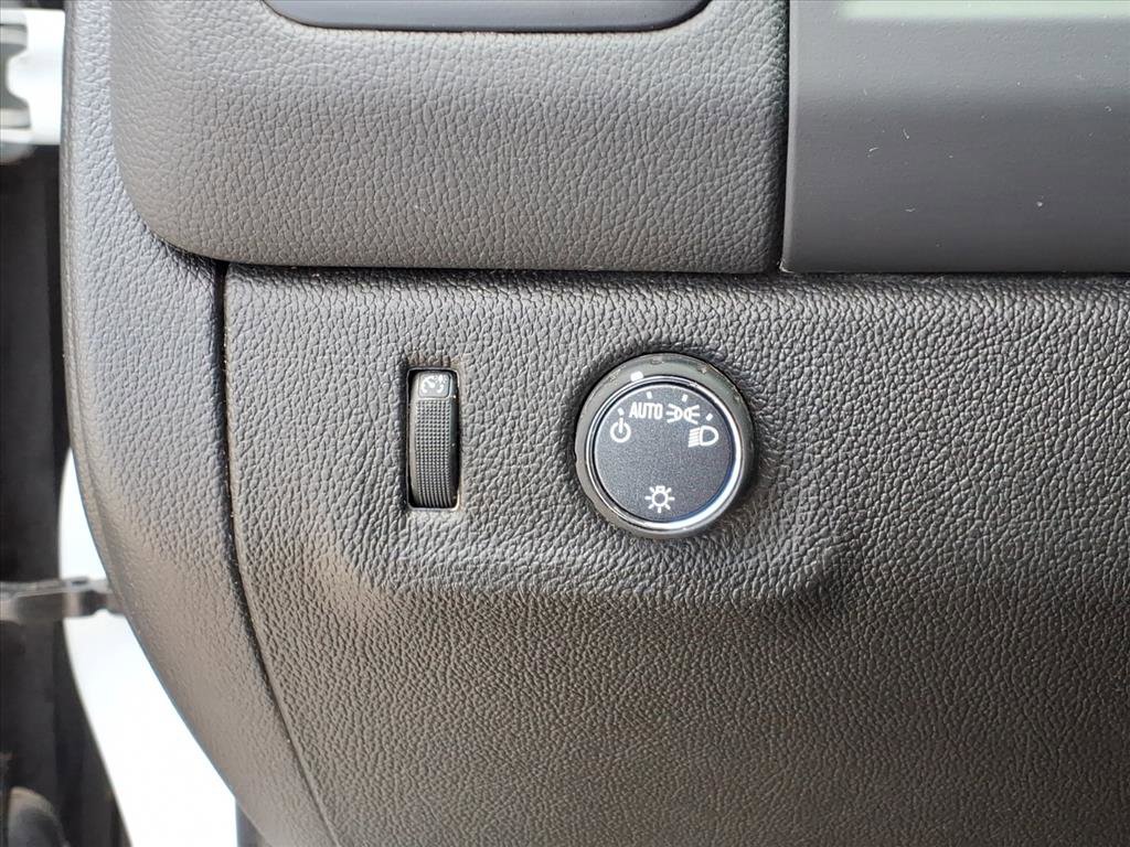 Used 2022 Chevrolet Colorado LT w/ Fleet Safety Package RWD image 14