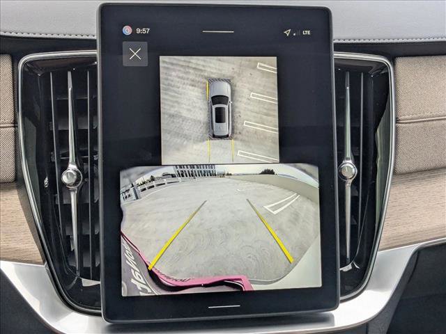 Certified 2026 Volvo XC90 T8 Plus w/ Protection Package Premier image 15