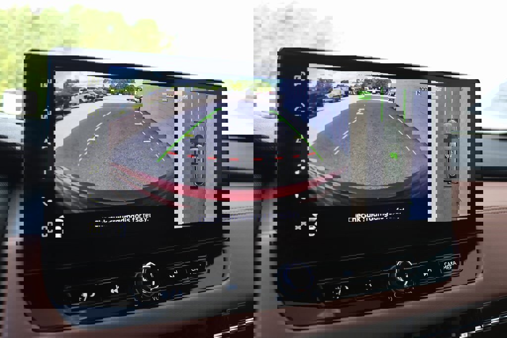 New 2025 Mitsubishi Outlander SEL image 23