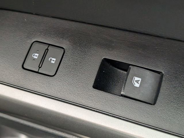 Used 2023 Toyota Tacoma SR5 image 33