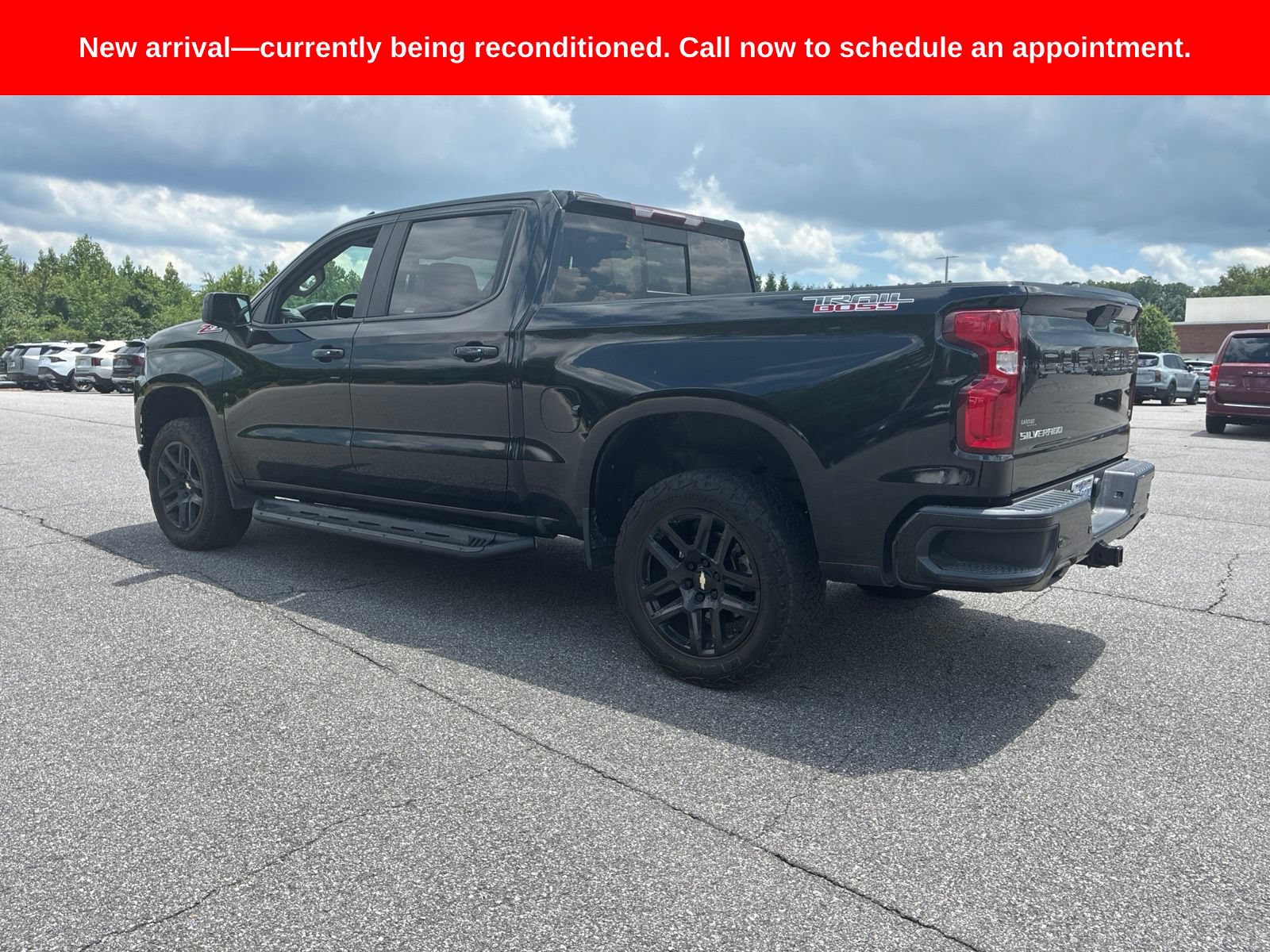 Used 2019 Chevrolet Silverado 1500 LT Trail Boss AWD/4WD image 7