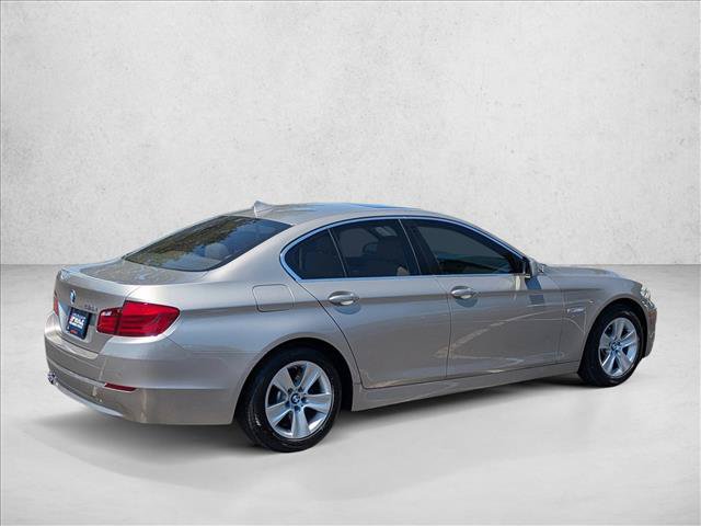 Used 2012 BMW 528i xDrive Sedan AWD/4WD image 5