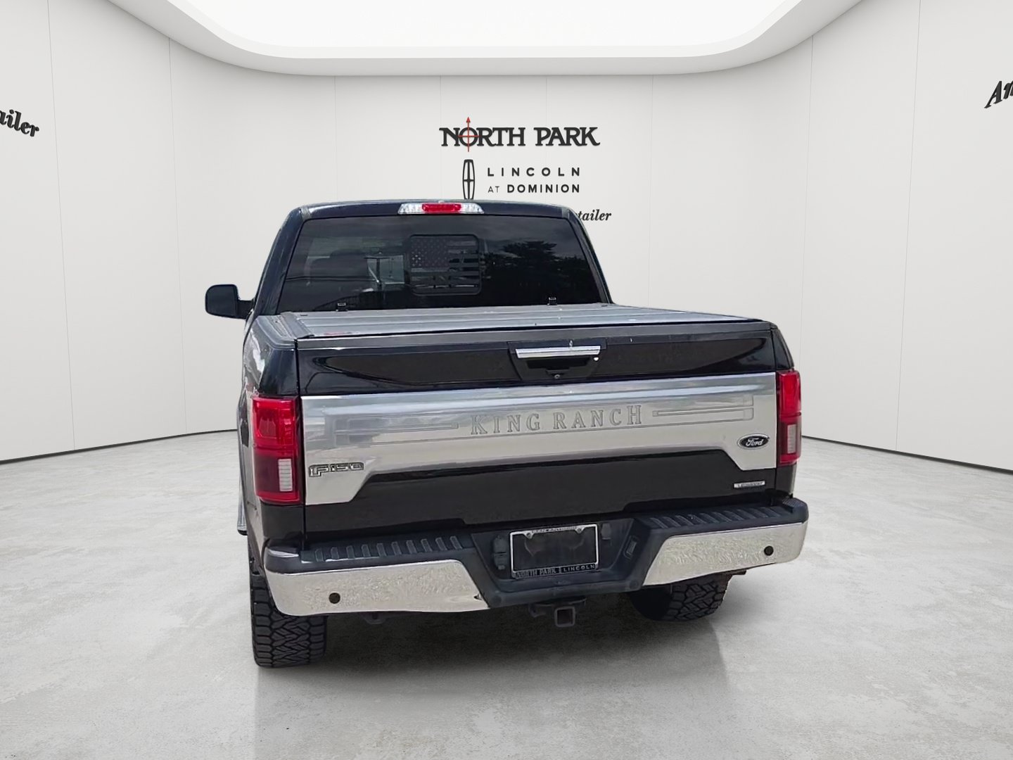 Used 2019 Ford F150 King Ranch w/ Equipment Group 601A Luxury AWD/4WD image 4