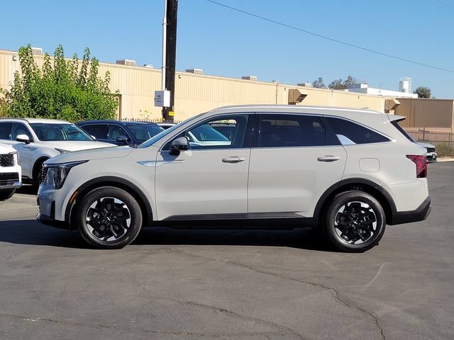 Certified 2024 Kia Sorento S w/ Panoramic Sunroof Package FWD image 9