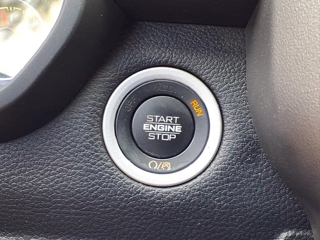 Used 2022 RAM 1500 Big Horn AWD/4WD image 10