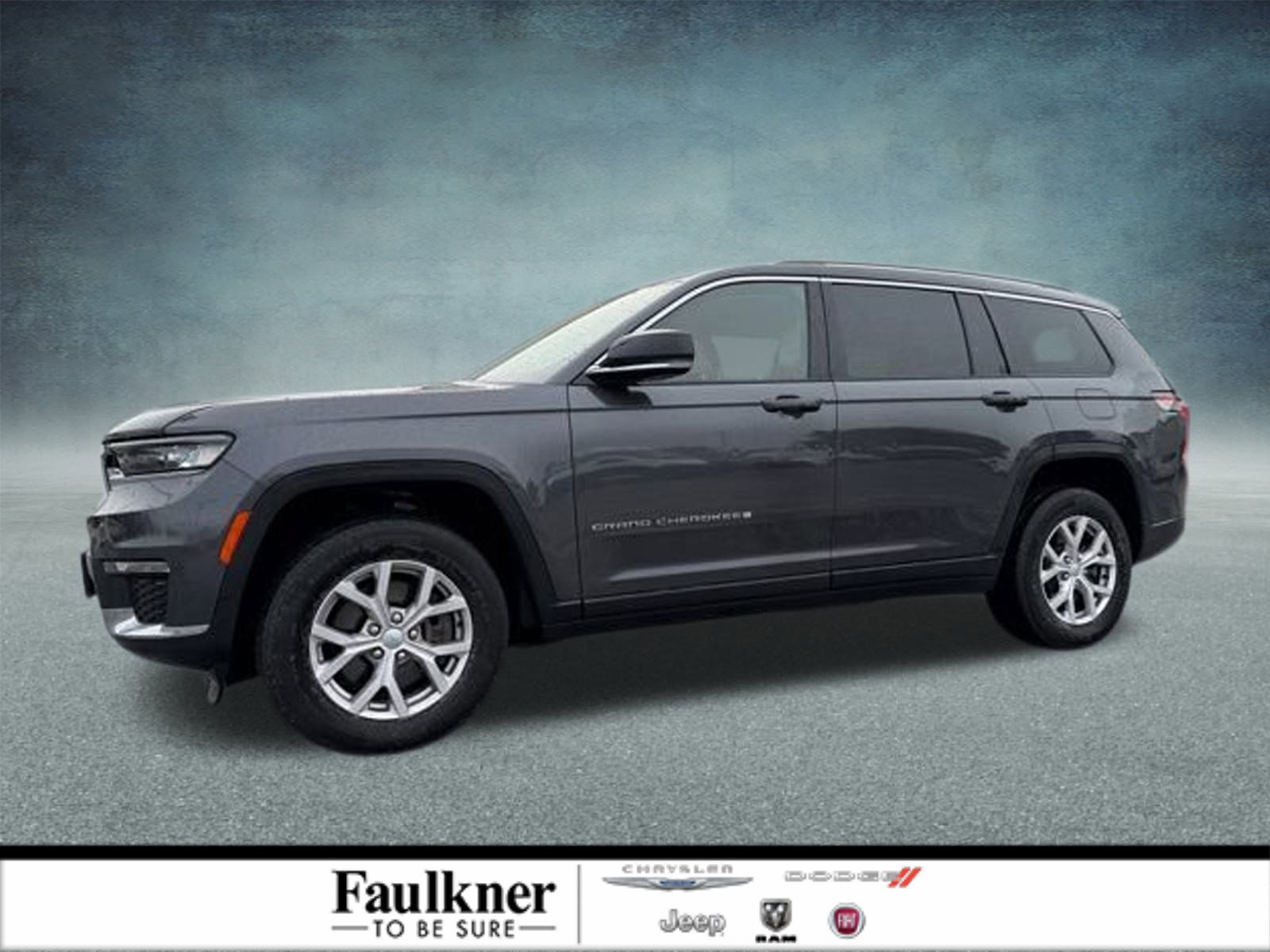 Used 2022 Jeep Grand Cherokee L Limited image 1