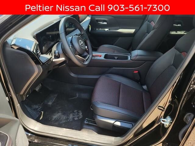 New 2025 Nissan Kicks SR w/ Illumination Package image 18