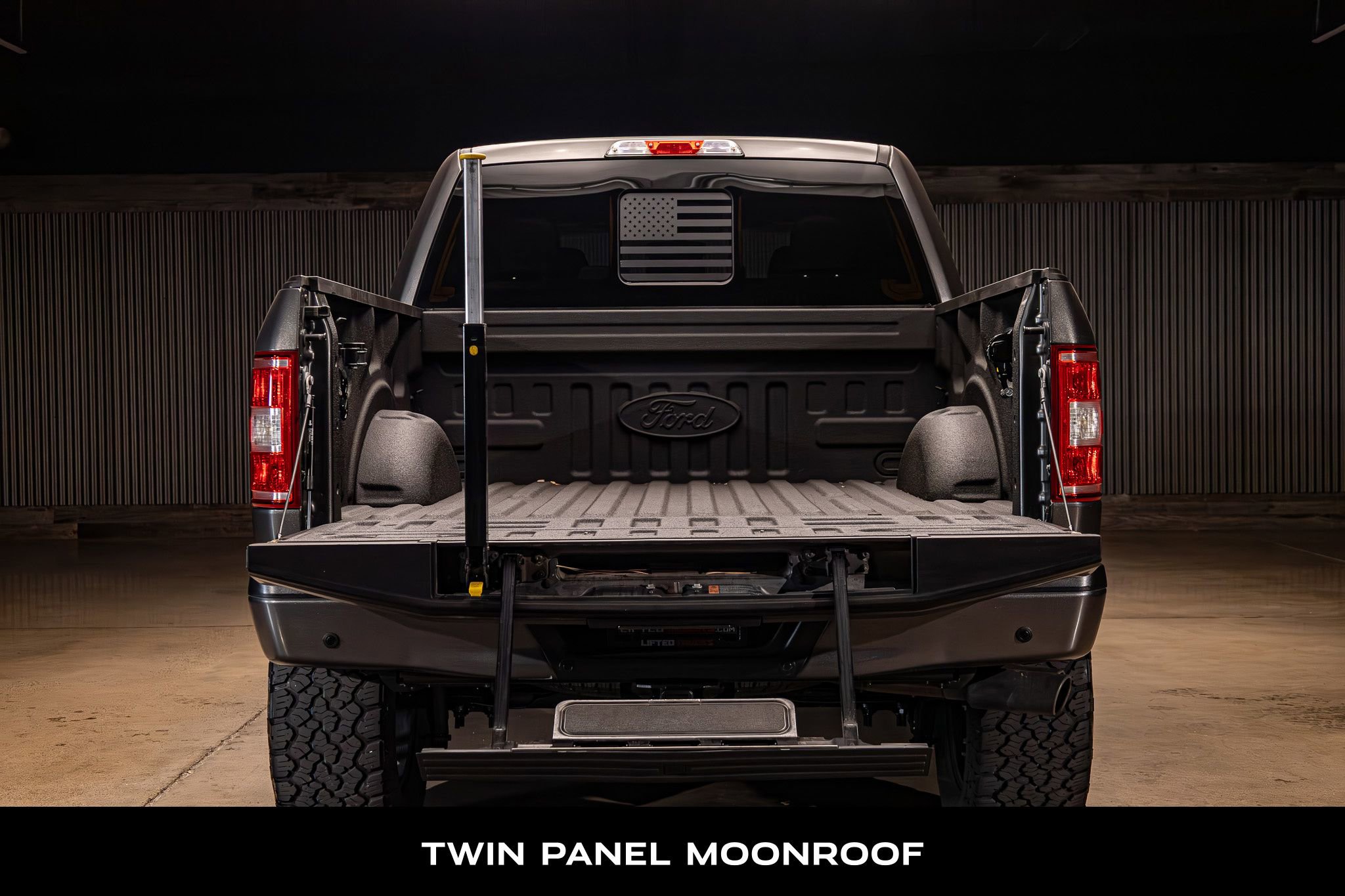 Used 2018 Ford F150 XLT w/ Equipment Group 302A Luxury AWD/4WD image 8