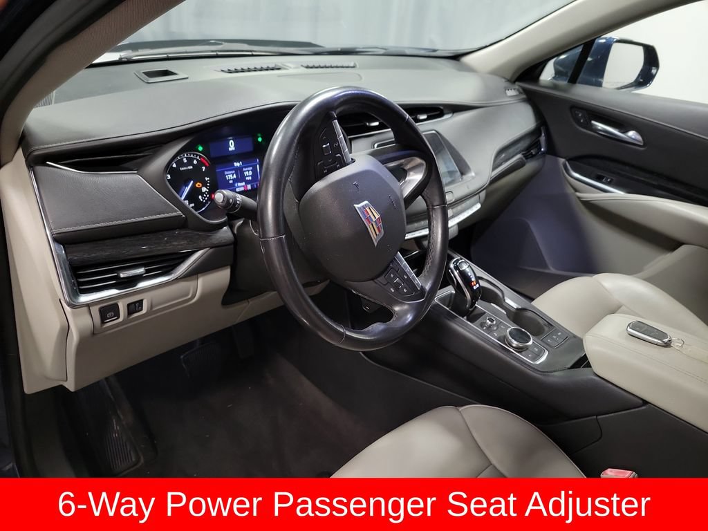 Used 2020 Cadillac XT4 Premium Luxury AWD/4WD image 14