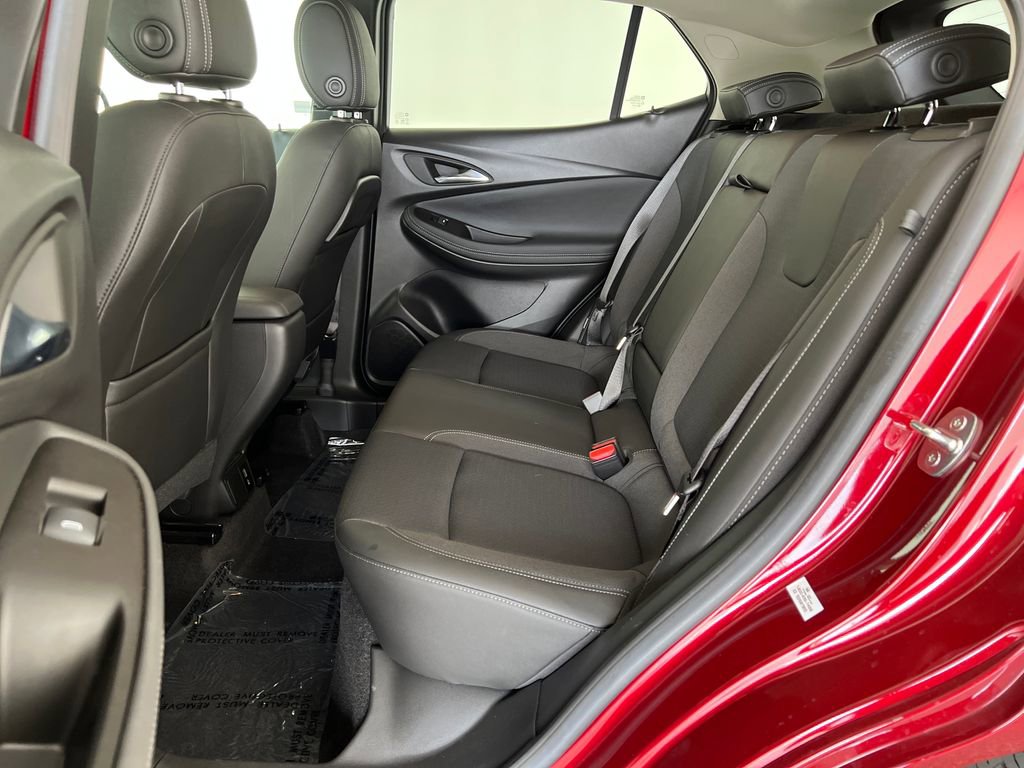 Used 2023 Buick Encore GX Select w/ Sport Touring Package FWD image 26