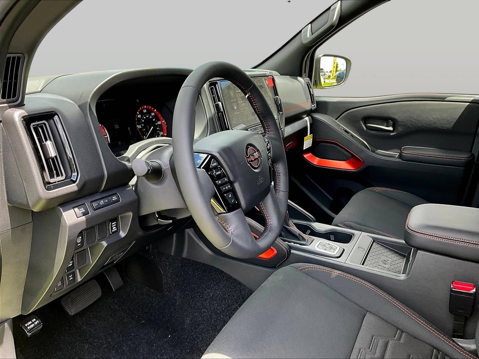 New 2026 Nissan Frontier PRO-4X w/ Pro-4x Convenience Package AWD/4WD image 8
