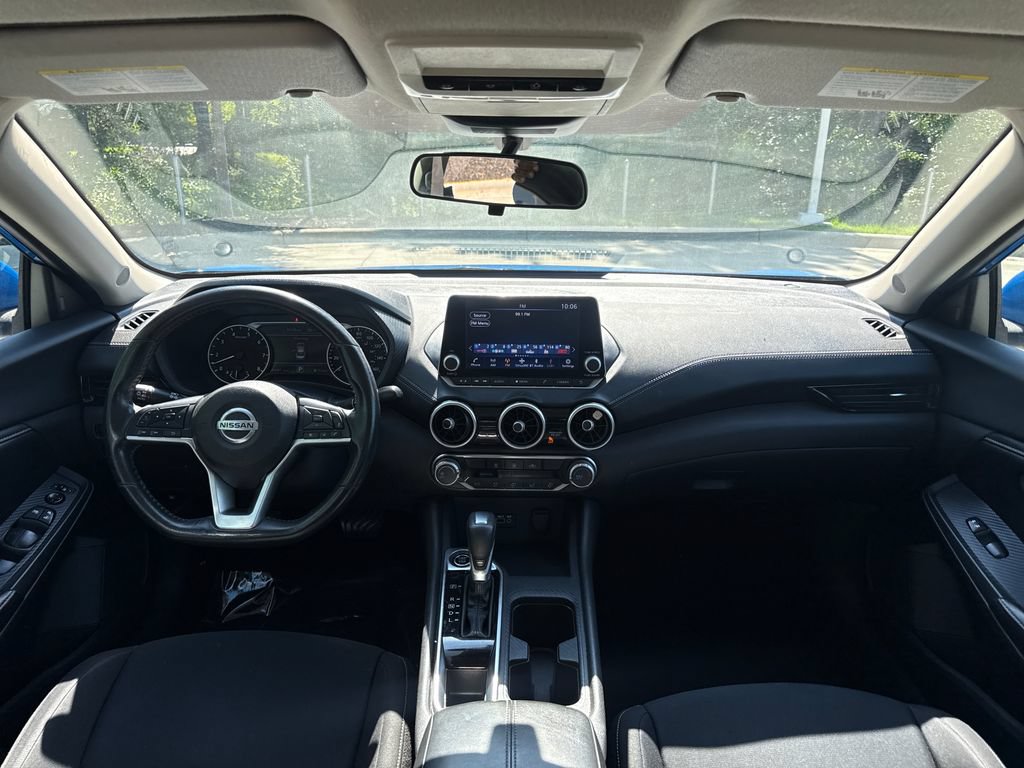 Used 2022 Nissan Sentra SV FWD image 16