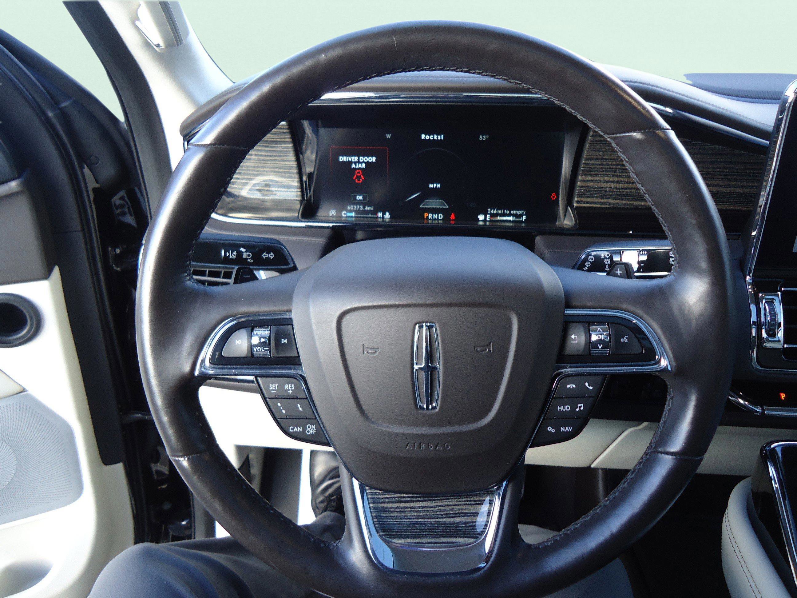 Used 2020 Lincoln Navigator Black Label w/ Cargo Convenience Package AWD/4WD image 12