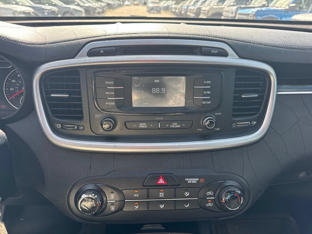 Used 2016 Kia Sorento LX FWD image 12