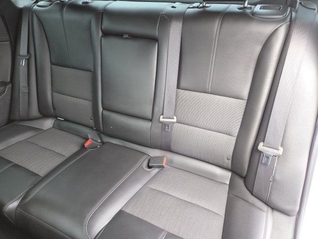 Used 2018 Chevrolet Impala LT FWD image 11