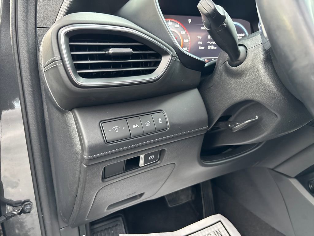 Certified 2023 Hyundai Santa Fe Limited image 40