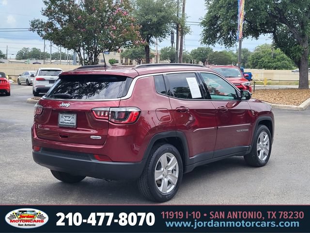 Used 2022 Jeep Compass Latitude FWD image 5