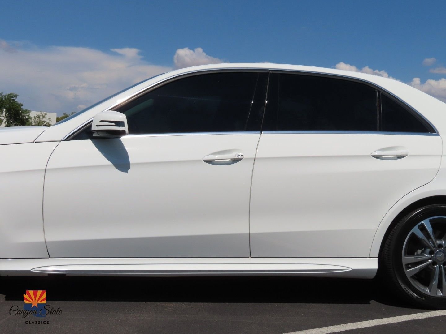 Used 2014 Mercedes-Benz E 250 BlueTEC 4MATIC Sedan image 18