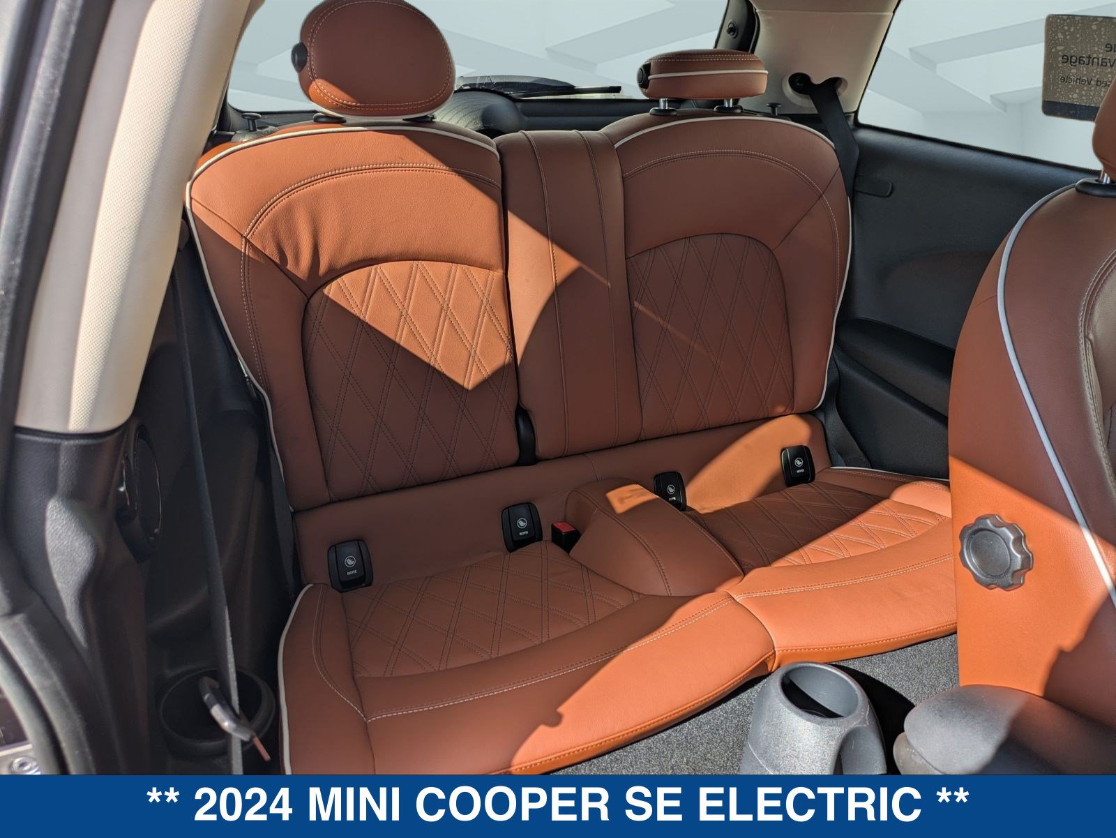 Used 2024 MINI Cooper SE FWD image 17